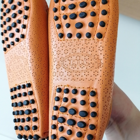 Like New Tod's Gommino Perforated Leather Driving Loafers Orange 36 - Picture 11 of 15